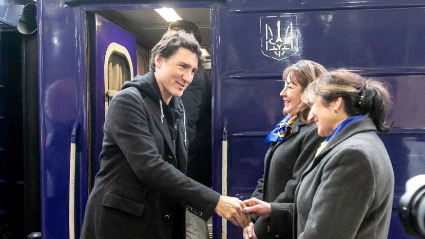 Canada's PM Trudeau arrives to Kyiv