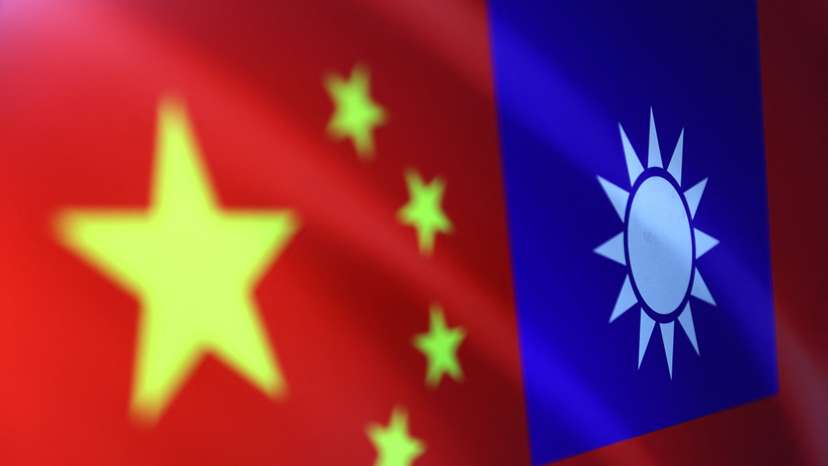 Illustration shows Chinese and Taiwanese flags