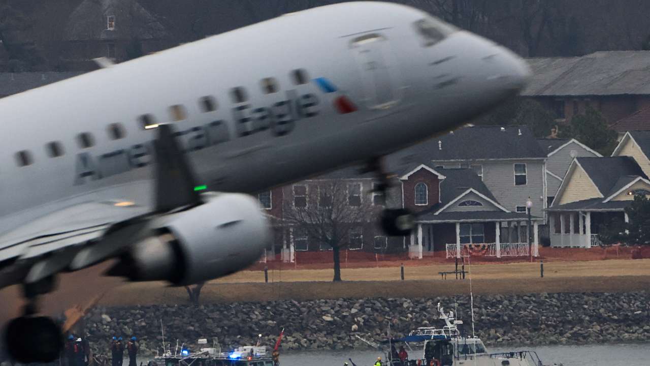 Aftermath of American Eagle flight 5342 crash in the Potomac River near Ronald Reagan Washington National Airport