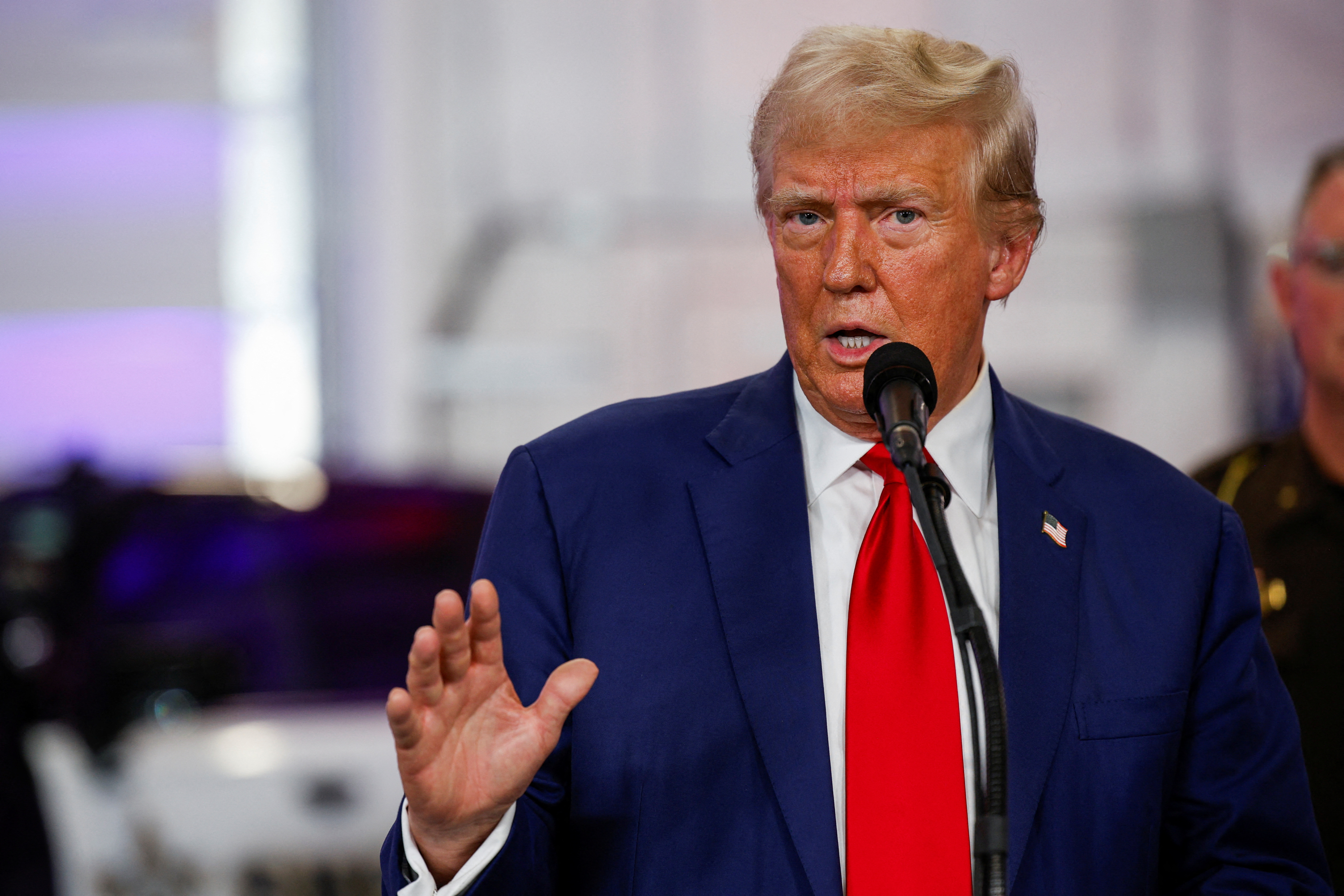 Republican presidential nominee Trump visits the Livingston County Sheriff’s Office, in Howell