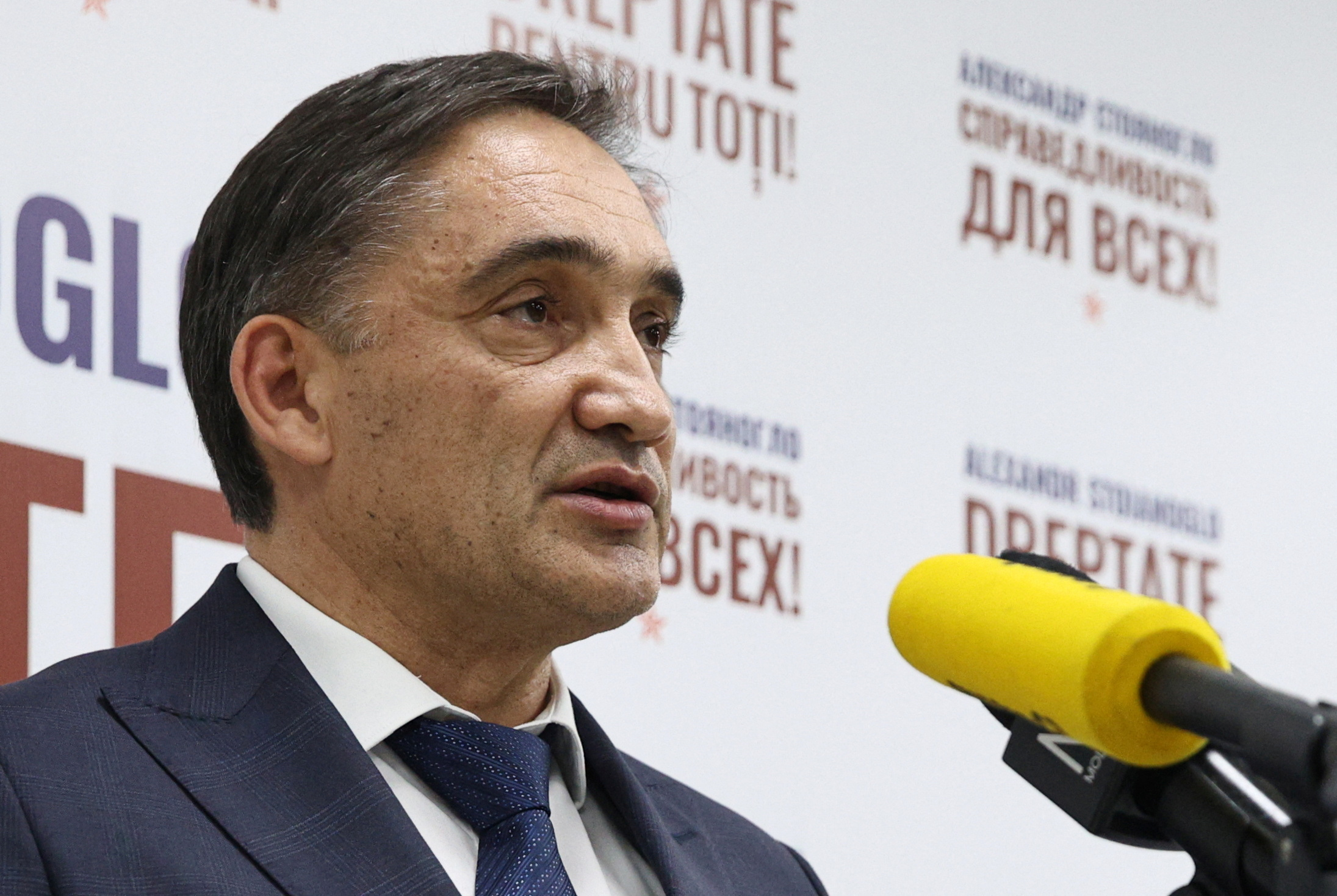 Moldova holds second round of presidential election