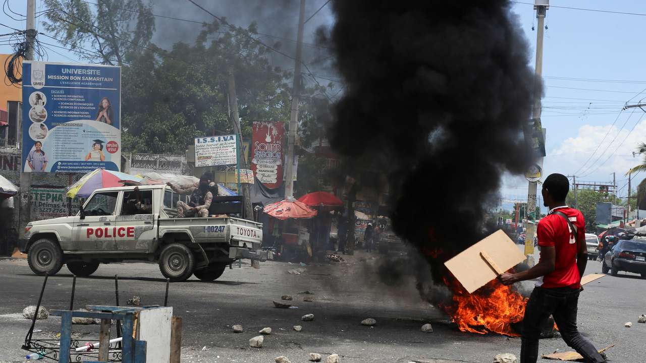 Protest against gang-related violence in Port-au-Prince