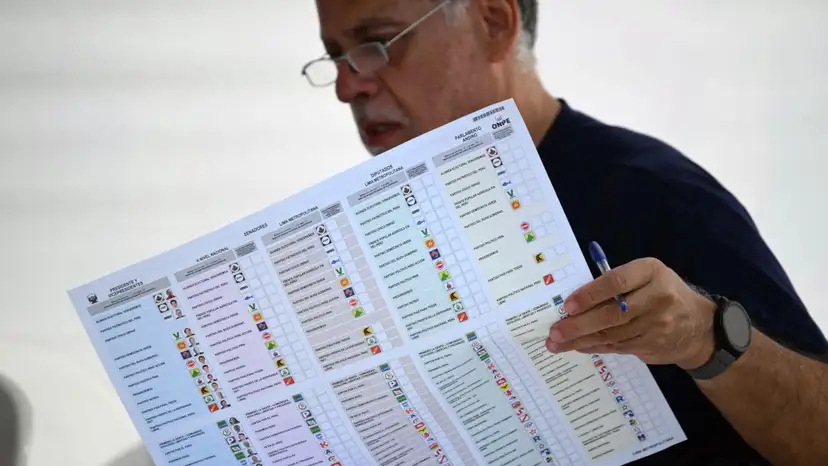 AFP__20260412__A7J83MH__v1__HighRes__PeruElectionVote