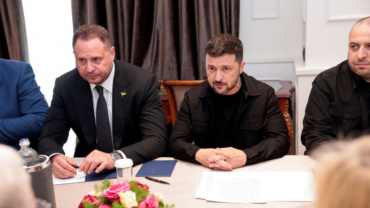 FILE PHOTO: Ukrainian President Zelenskiy and U.S. Special Envoy for Ukraine Kellogg meet in Rome