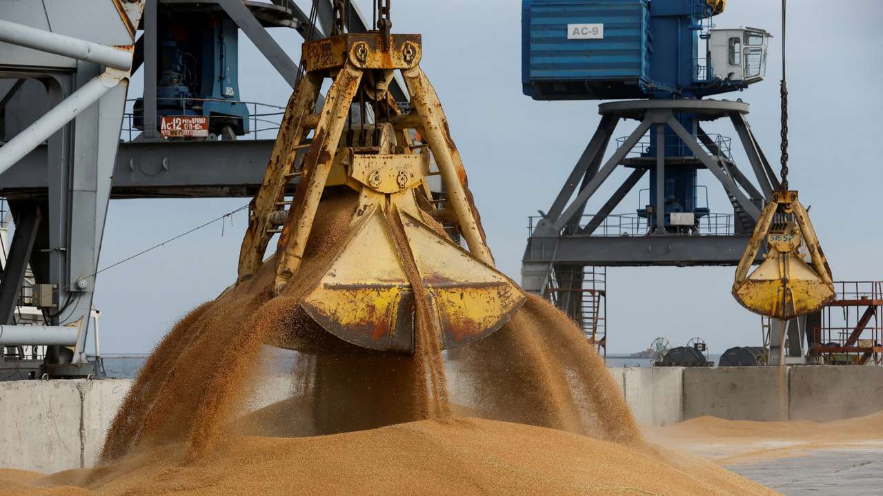 FILE PHOTO: Operations at Mariupol port amid Russia-Ukraine conflict