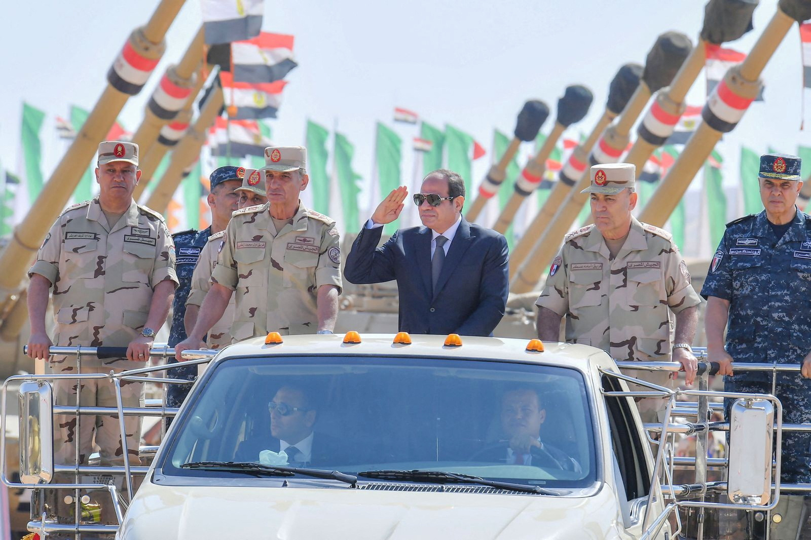 Egyptian President Abdel Fattah al-Sisi inspects the Egyptian military units in Suez