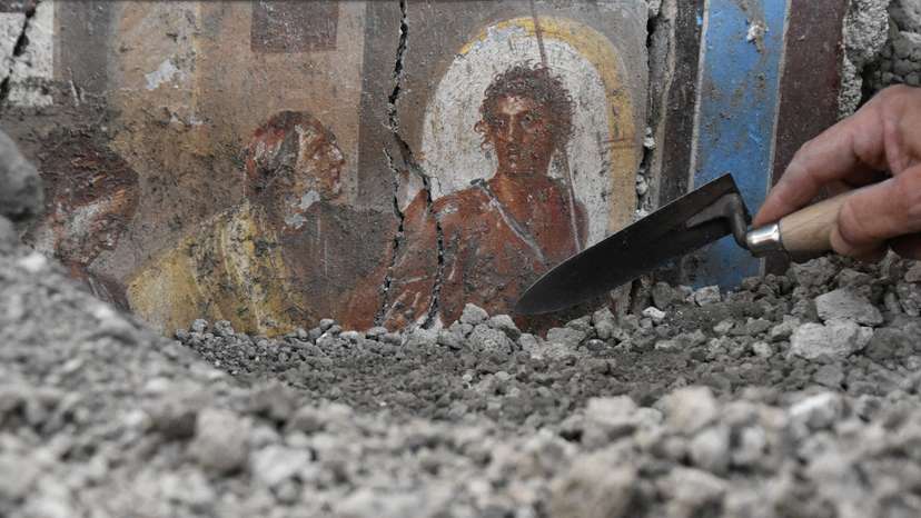Ancient Pompeii site uncovers tiny house with exquisite frescoes