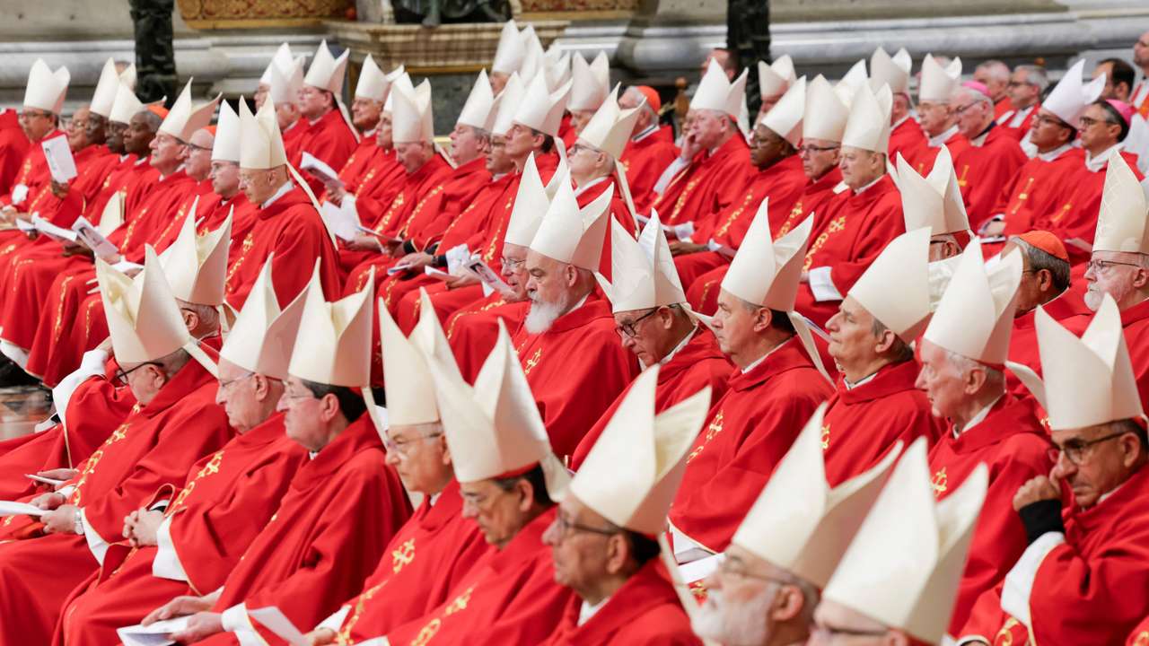 Mass to mourn Pope Francis held at St. Peter's Basilica
