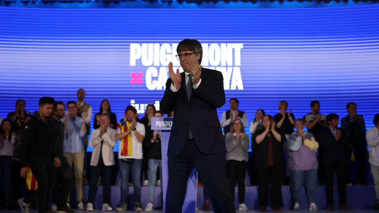 Facing Spanish arrest warrant, Catalan politician campaigns from France