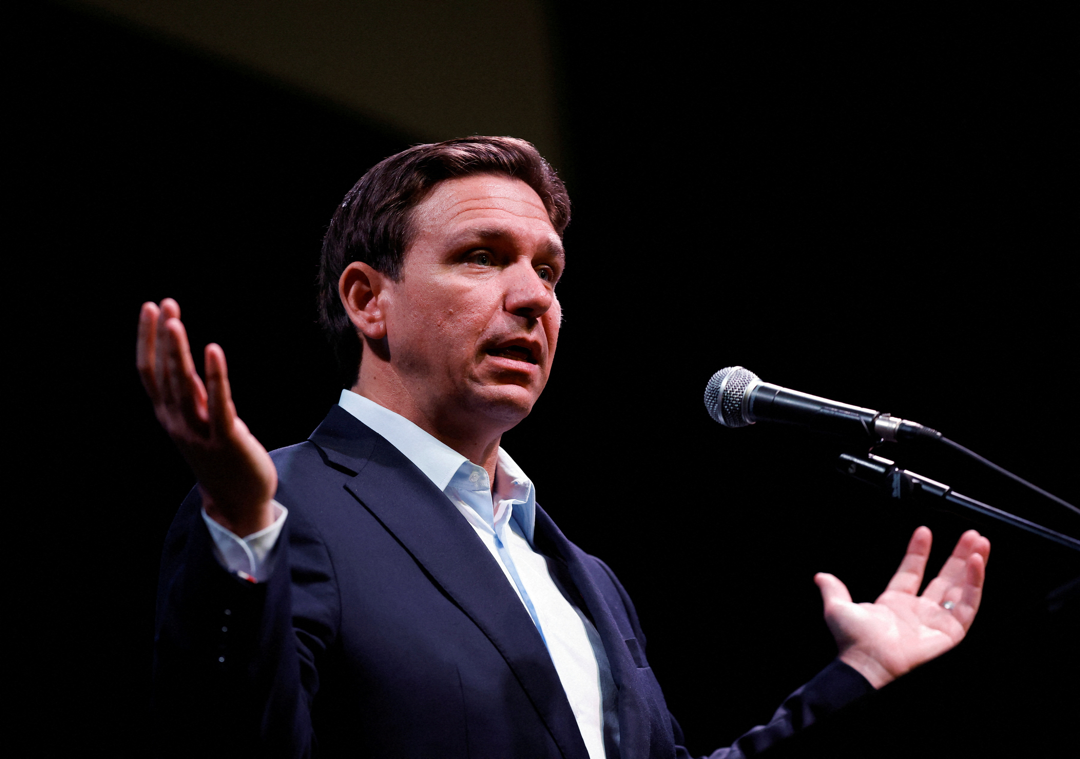 FILE PHOTO: Republican presidential candidate Ron DeSantis campaigns in South Carolina