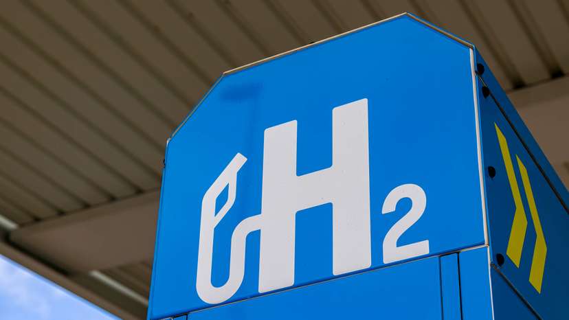 Wasserstofftankstelle Erlangen Die Erlanger Wasserstoffstation ist Teil des Pilotprojekts H2Sektor von Hydrogenious, das