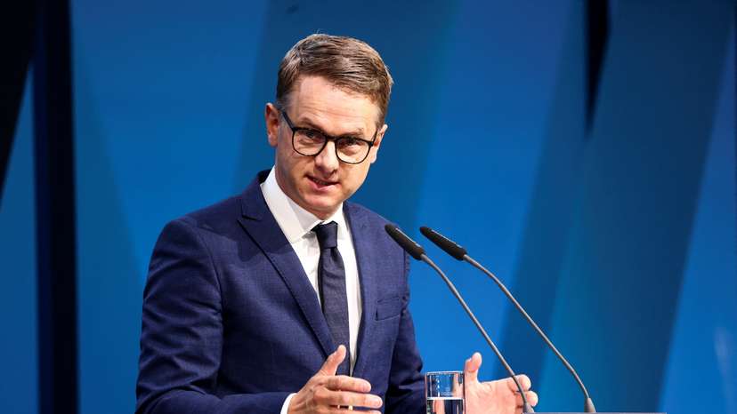 Christian Democratic Union (CDU) party conference to formally sign off on a coalition agreement reached with the Social Democrats, in Berlin