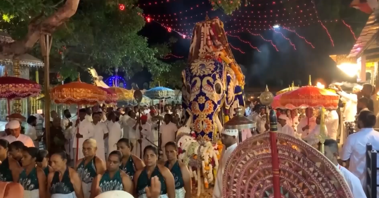 Sacred Festival Lights Up Sri Lank
