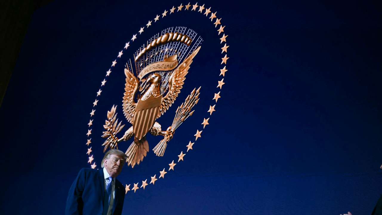 Encontro com Trump ocorre após representantes da OpenAI e da Anthropic relatarem falhas graves de segurança em seus modelos de IA.