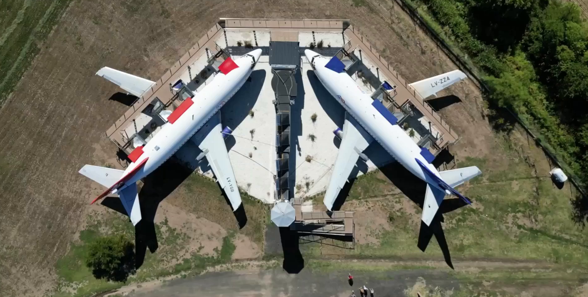 Sky-high luxury without leaving the ground! - First hotel built inside two aeroplanes opens in Argentina