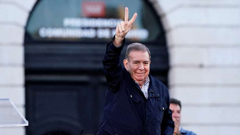 People gather in Madrid in support of Venezuelan opposition
