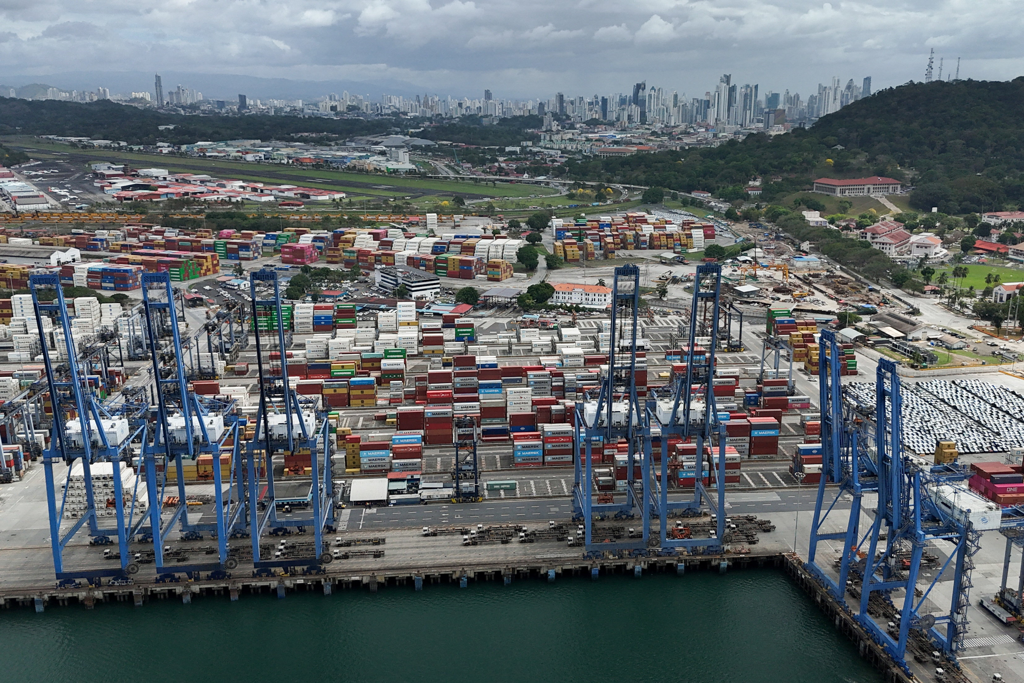 Panama formally annuls CK Hutchison port concessions
