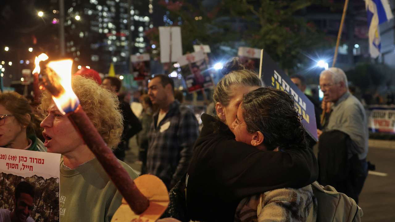 Protest to demand a deal for the return of hostages, in Tel Aviv