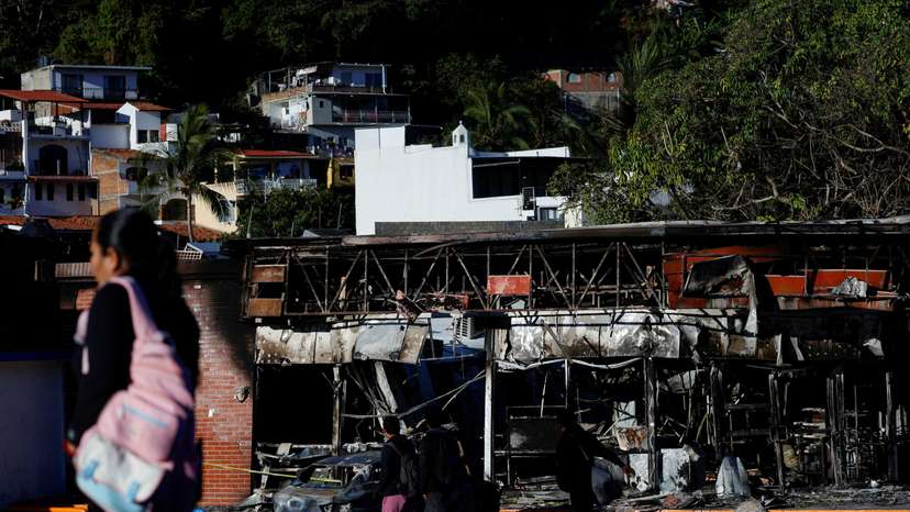 Aftermath of military operation that killed CJNG leader "El Mencho," heightening security concerns in Puerto Vallarta