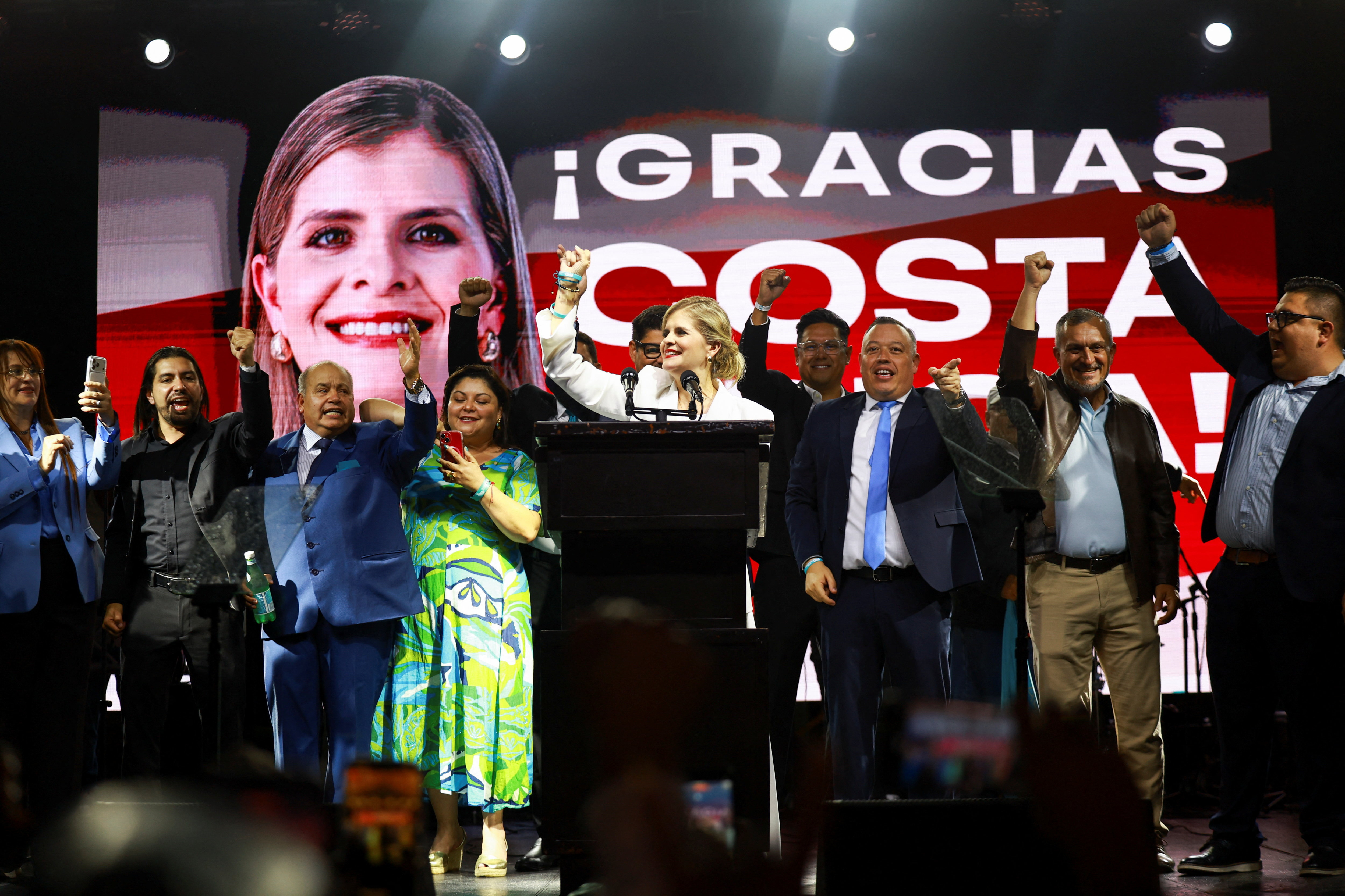 Laura Fernández takes power in Costa Rica with reform agenda