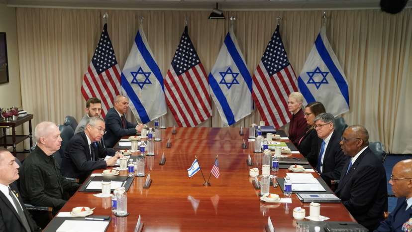 Austin meets with Israeli Defense Minister Gallant at the Pentagon in Washington