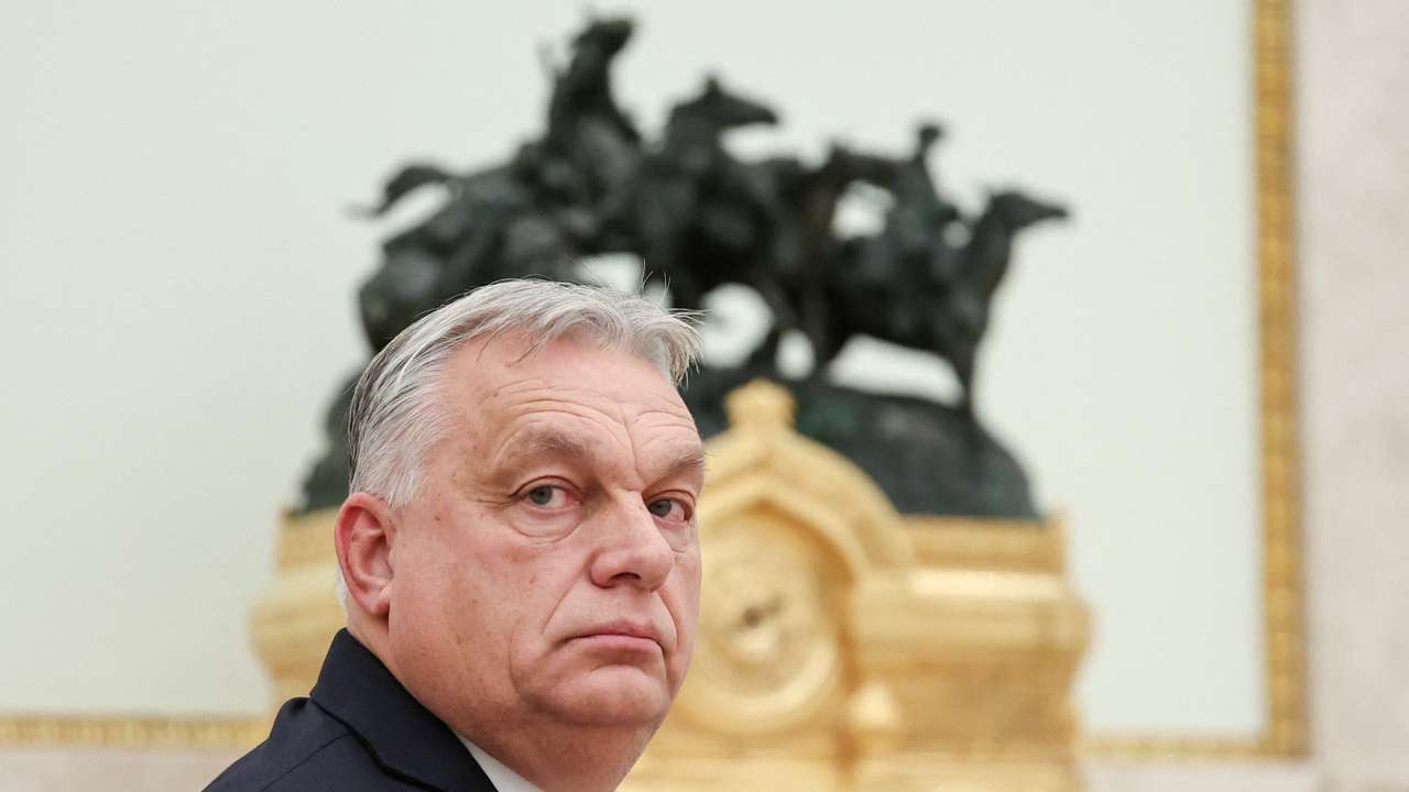 Russian President Putin and Hungarian Prime Minister Orban meet in Moscow