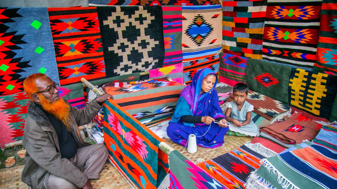 Creation Of Carpets In Bangladesh Using Shataranji