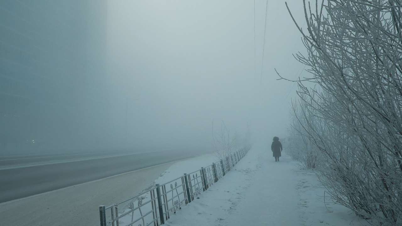 Russia's Yakutsk city hit by an extreme cold snap