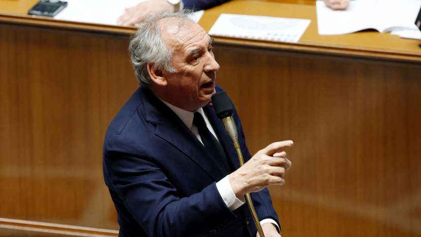 Questions to the government session at the National Assembly in Paris