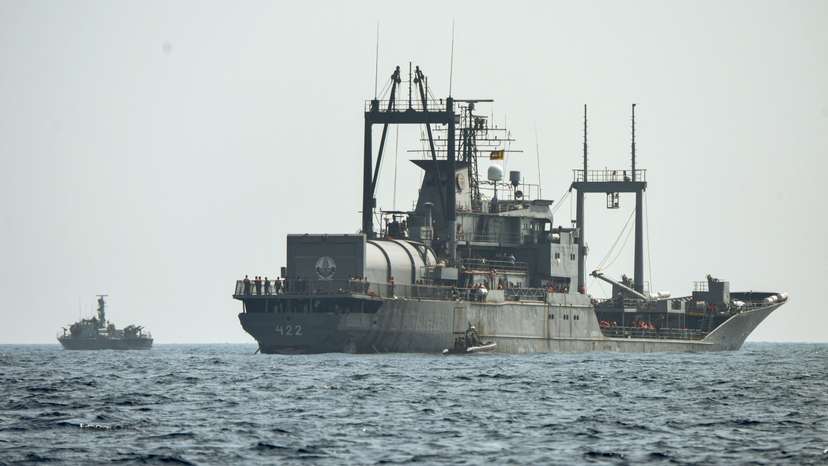 Sri Lanka Navy conducts rescue operations off the coast of Colombo