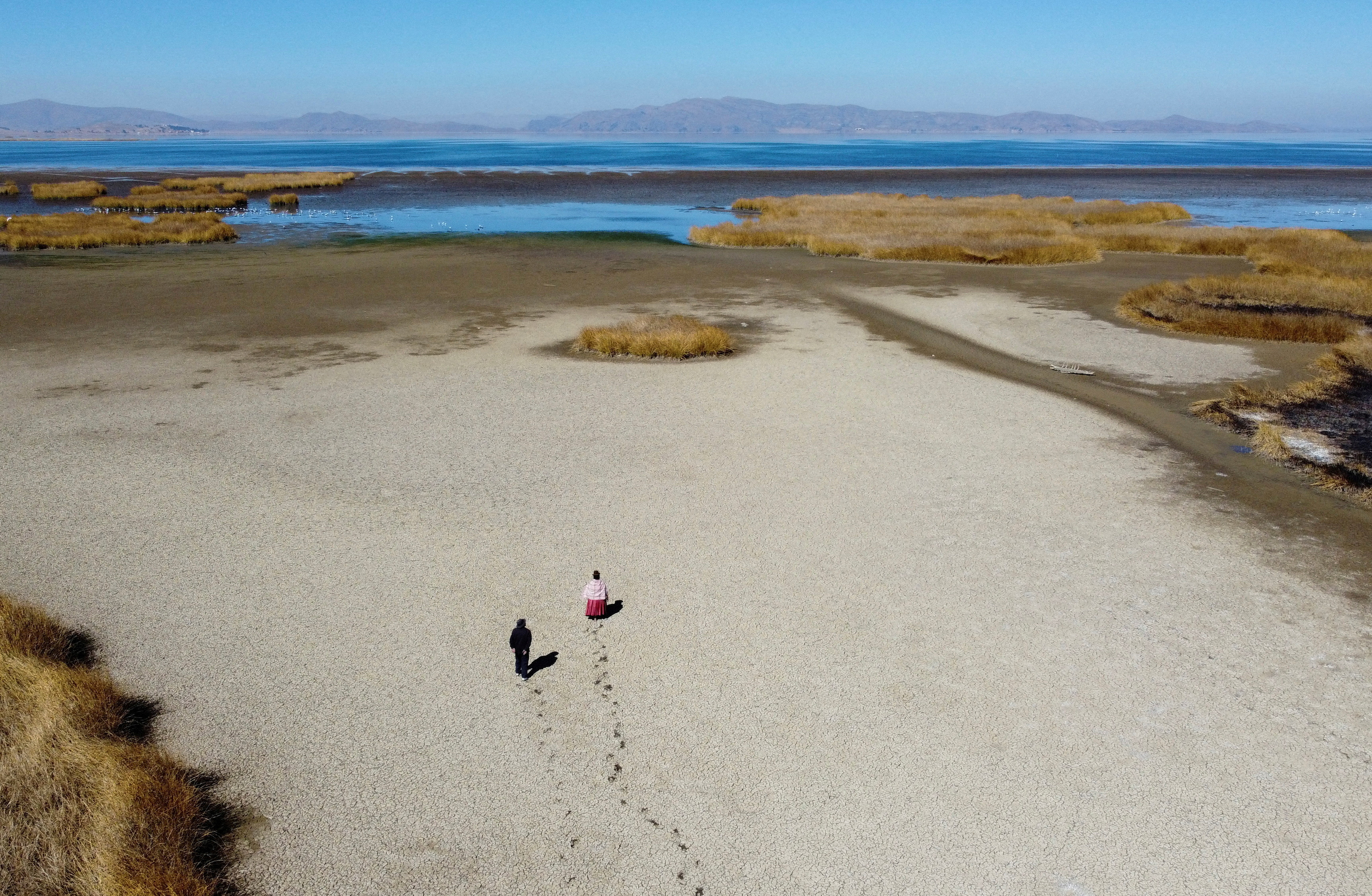 FILE PHOTO: Lake Titicaca water level drops due to lack of rain in the entire altiplano, in Huarina