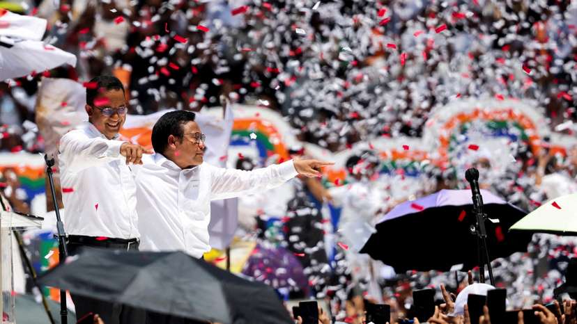 Indonesian presidential candidates hold final election campaigns in Jakarta