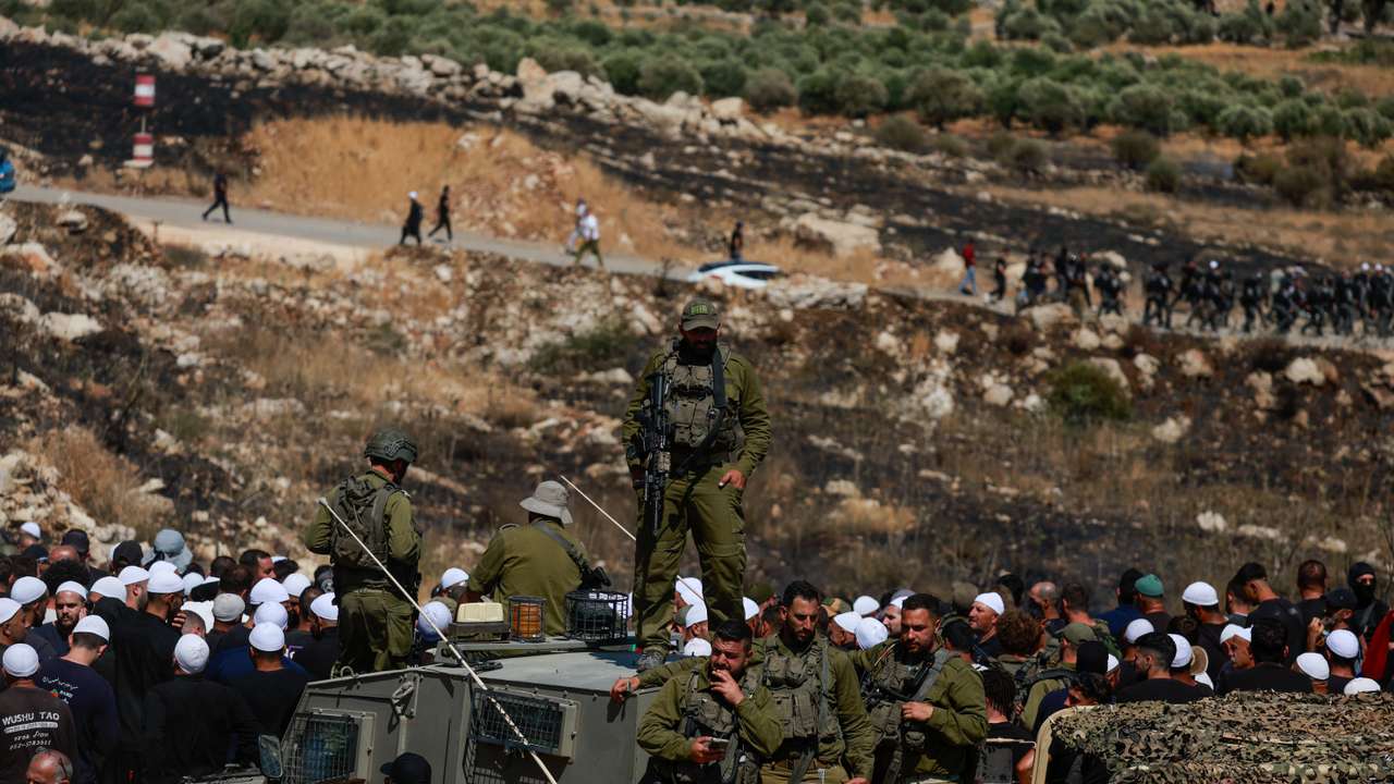 Ceasefire line between Israeli-occupied Golan Heights and Syria