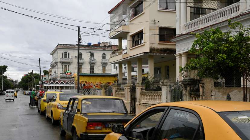 Clock ticks in Cuba as Trump vows to shut off Venezuelan oil