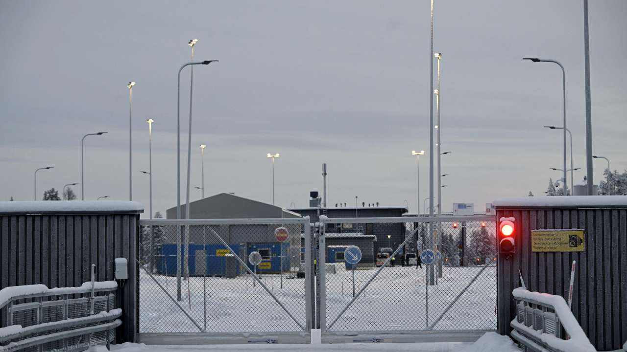 Raja-Jooseppi international border crossing in Inari