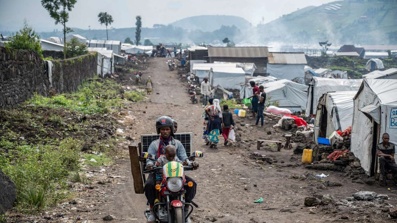 Displaced Congolese people prepare to leave camp as M23 rebels order evacuations near Goma
