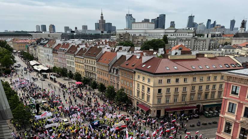 Polish farmers march against EU climate change rules, in Warsaw