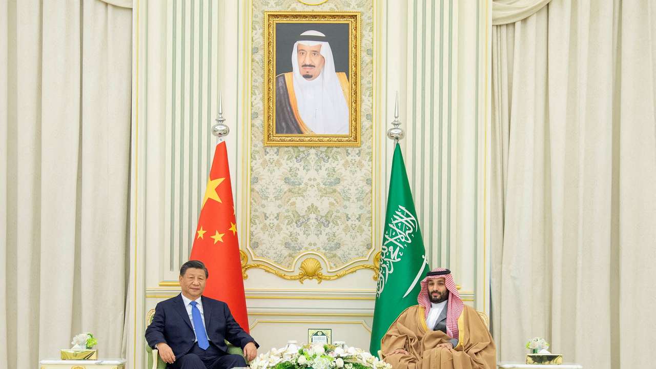 FILE PHOTO: Saudi Crown Prince Mohammed Bin Salman meets with Chinese President Xi Jinping in Riyadh