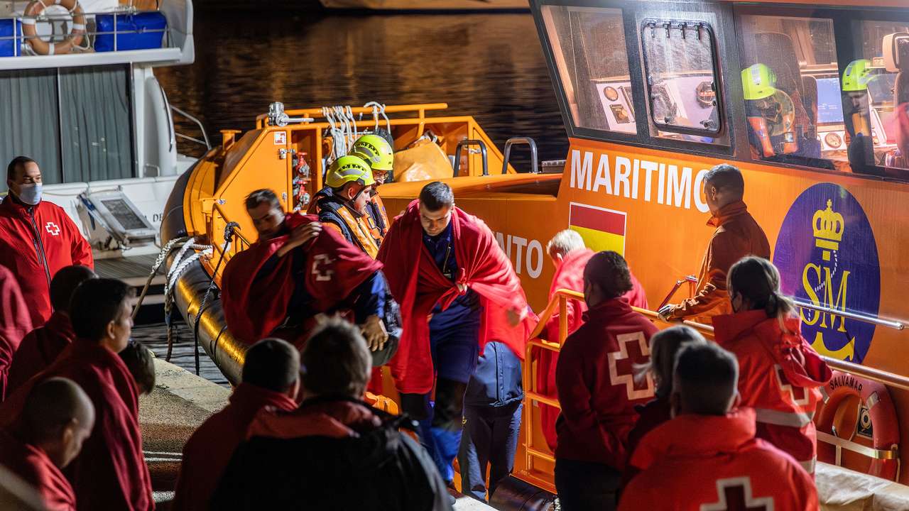 Survivors of Russian cargo ship Ursa Major sinking arrive in Cartagena