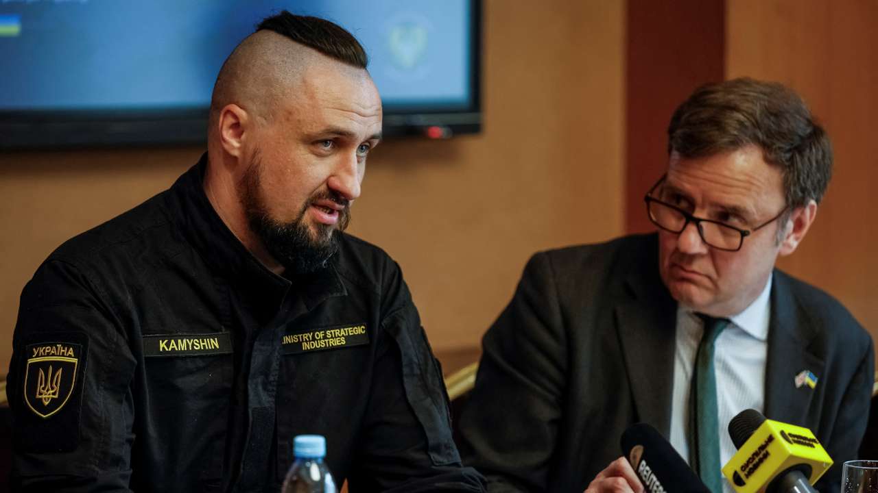 Ukrainian and British governments sign a framework agreement to cooperate in the defence and weapon production sector, in Kyiv