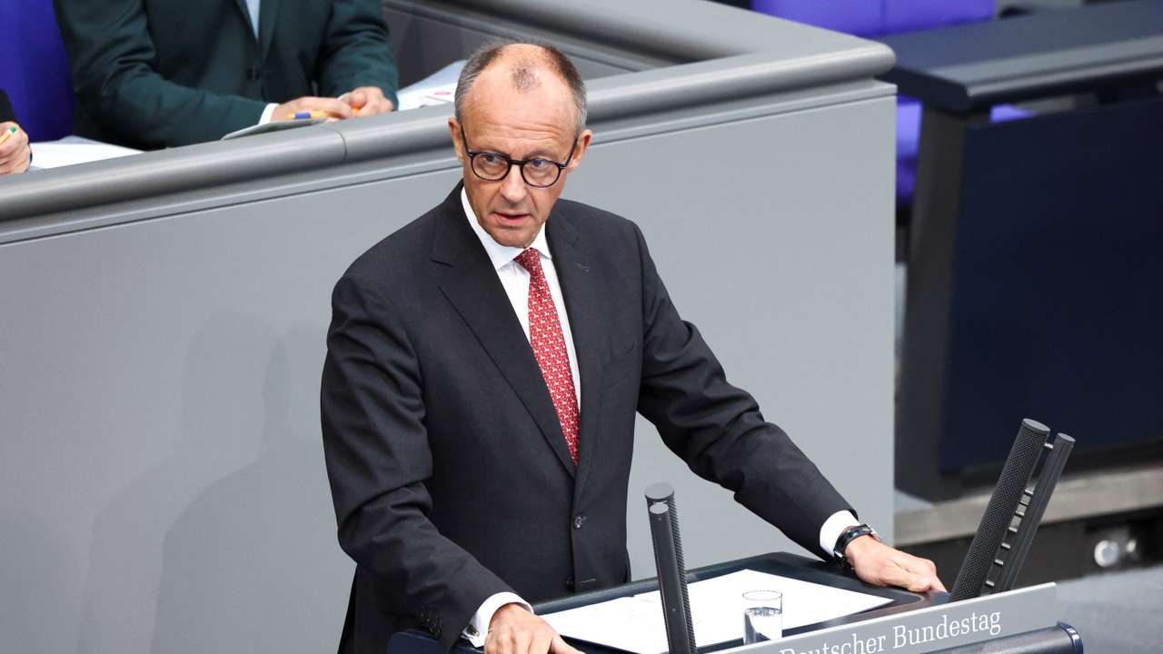German parliament discusses 2025 budget