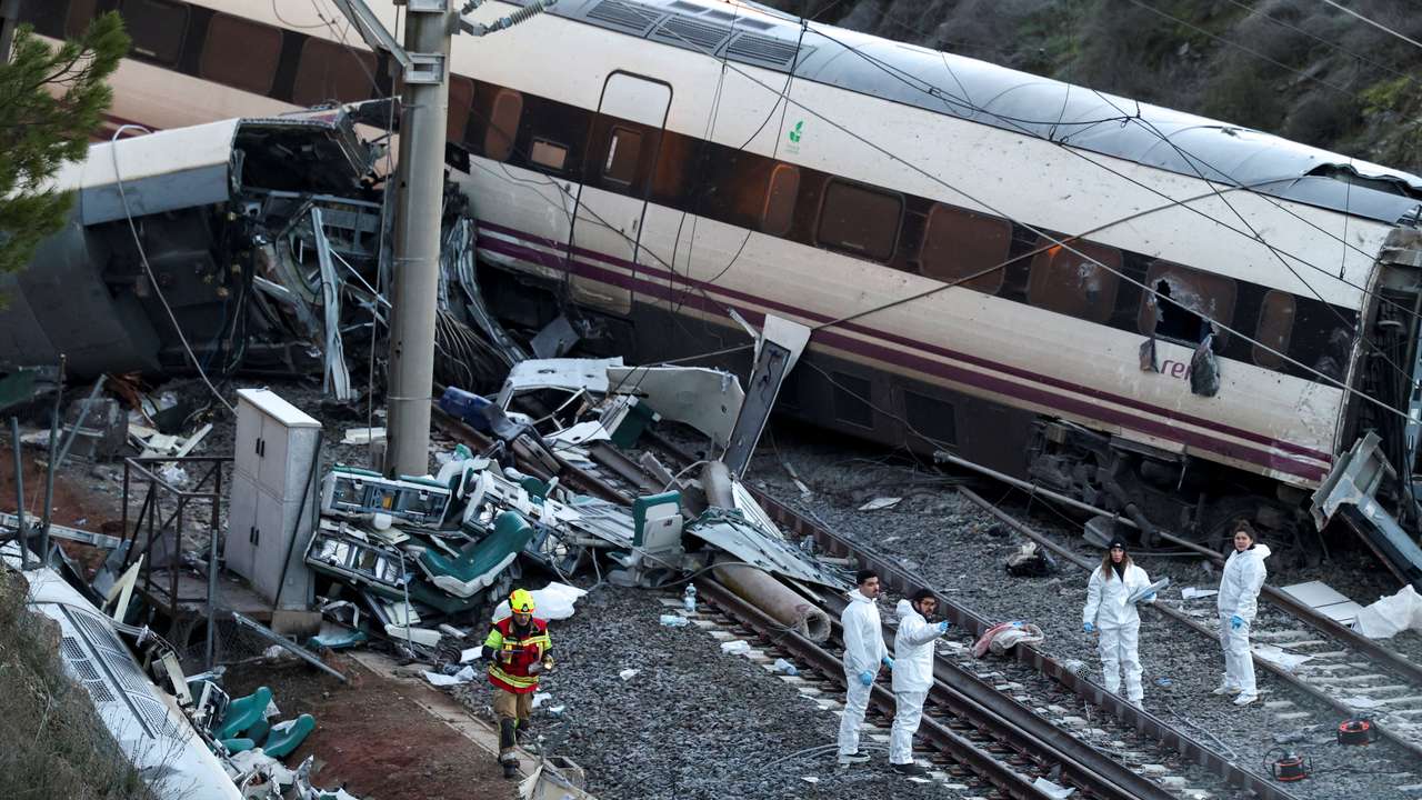 Two high-speed trains derail in Spain