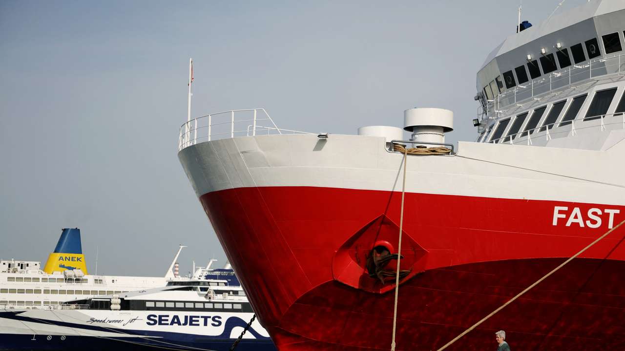 Greek private sector workers hold 24-hour strike to protest low wages, rising living costs