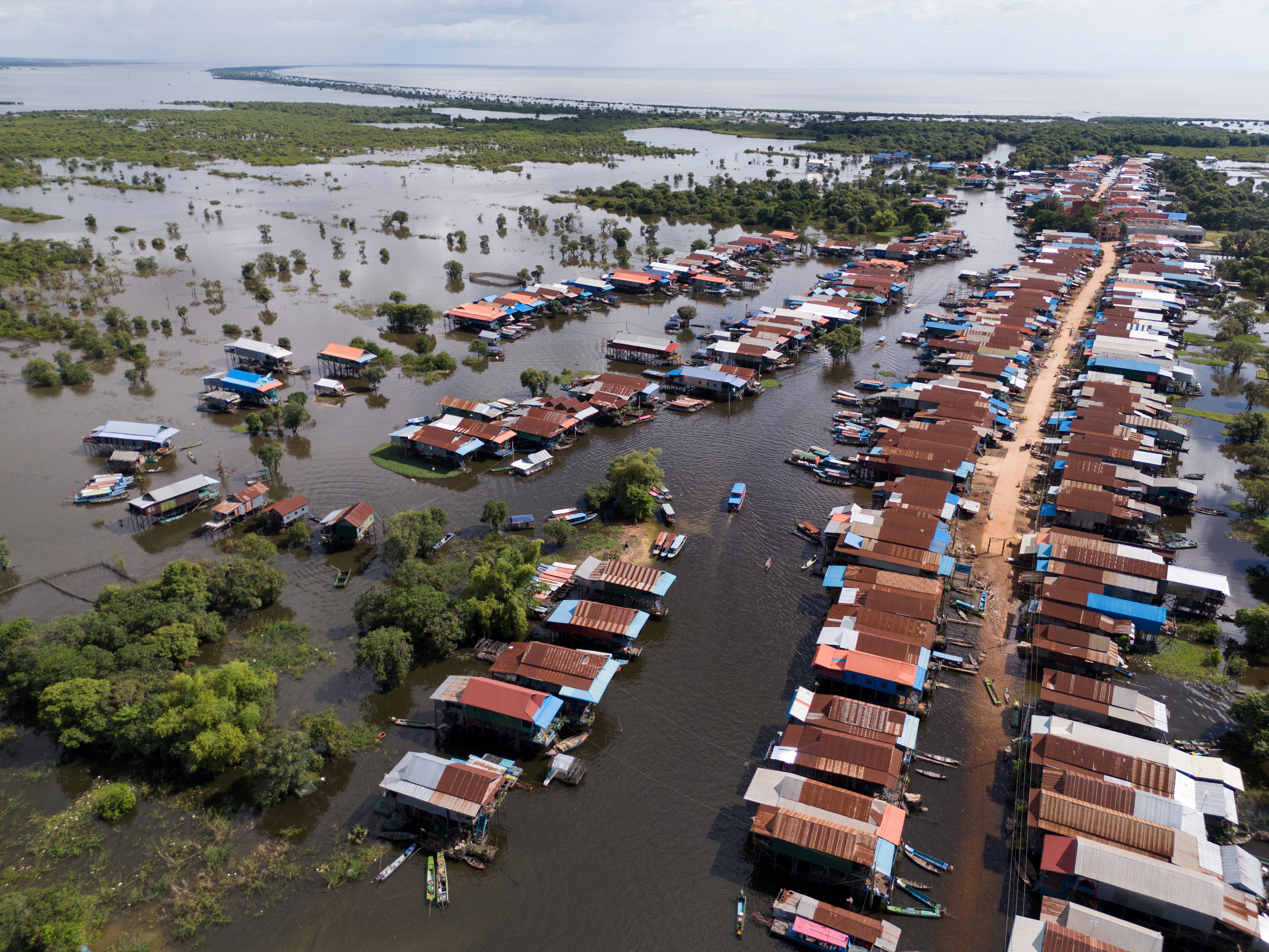 A floating fishing village near Kampong Phluk at Tonle Sap Lake