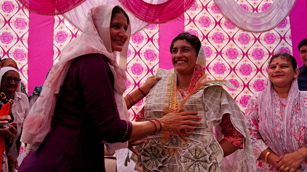 Door-to-door election campaign by Vinesh Phogat, in Julana