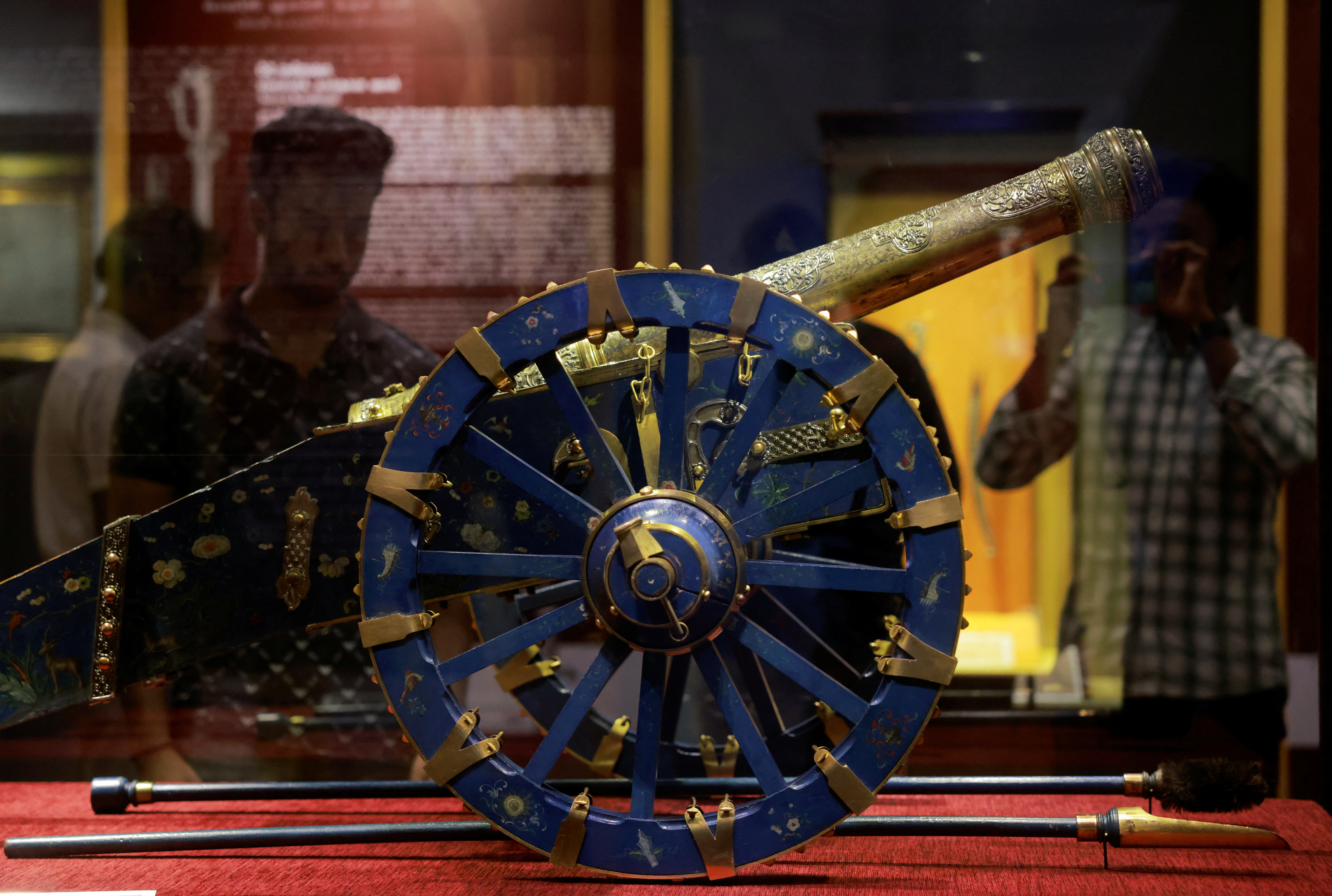 Netherlands returns colonial-era artefacts to Sri Lanka