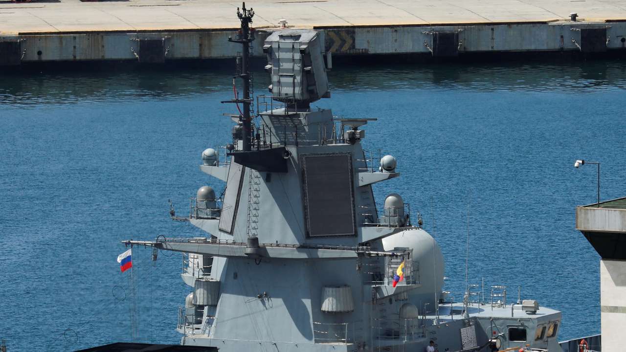 Russian Northern Fleet ships arrive in Venezuela