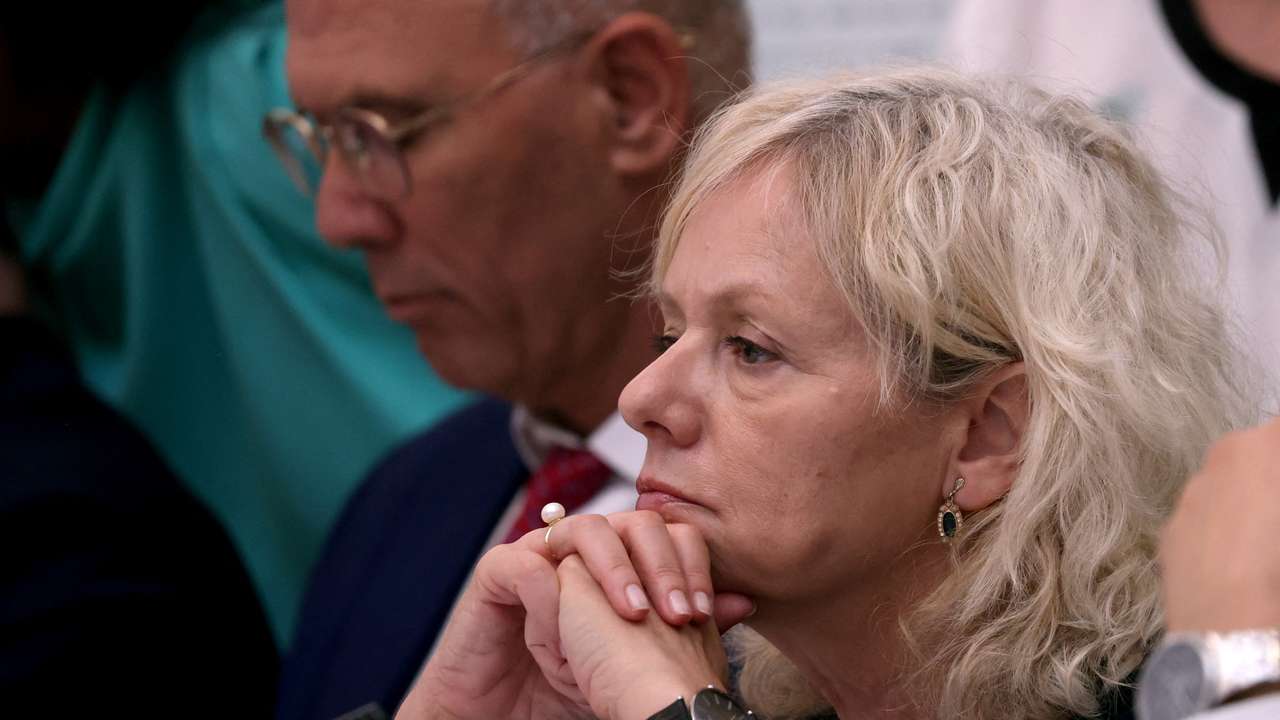 Cabinet meeting at the Bible Lands Museum in Jerusalem