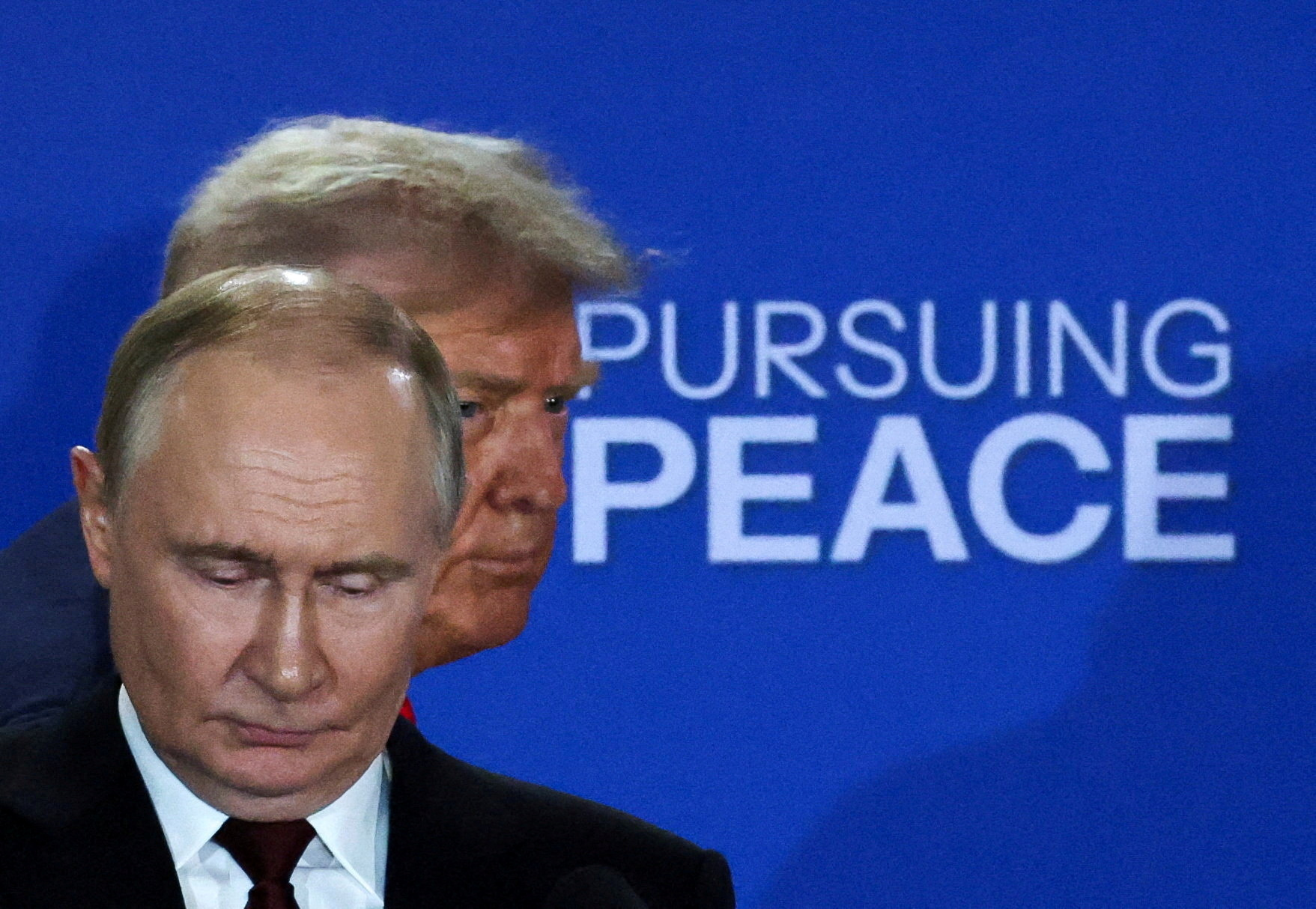 FILE PHOTO: U.S. President Trump meets with Russian President Putin in Alaska