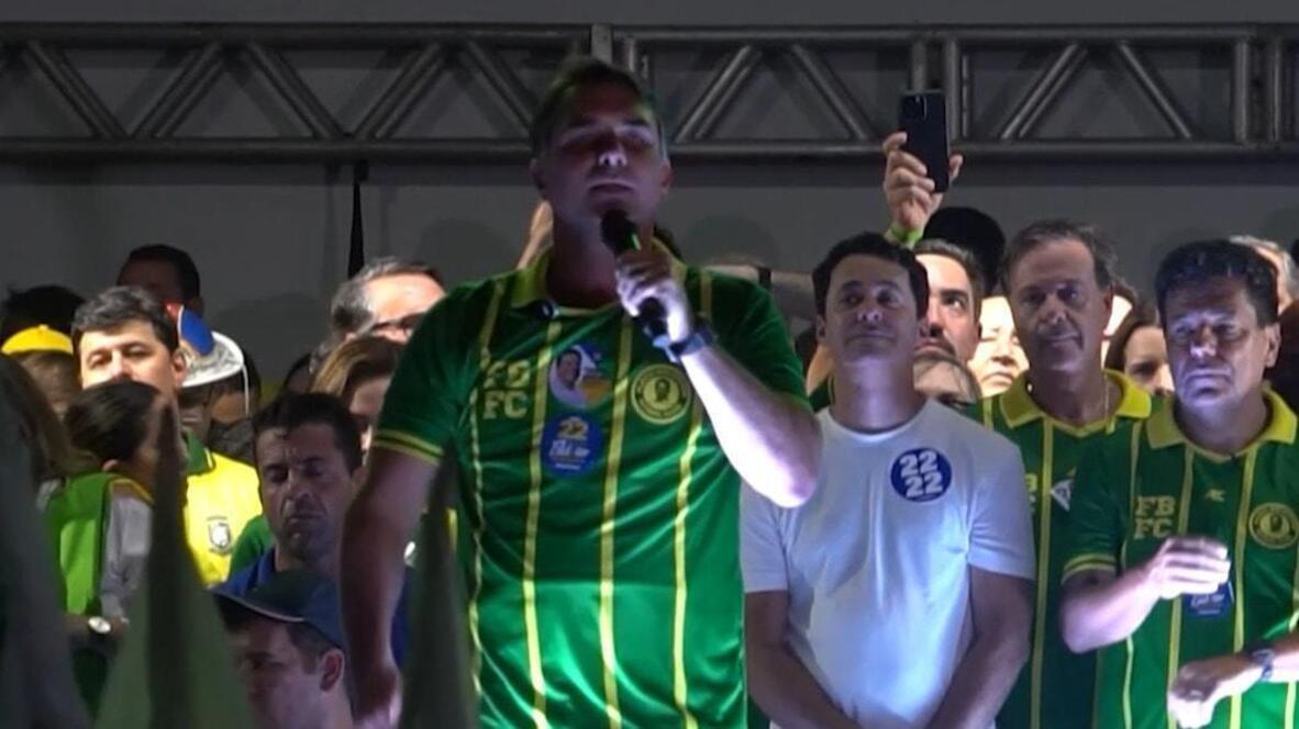 Flavio Bolsonaro Targets Lula At Recife Rally